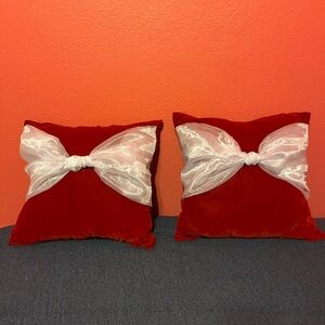 Festive Red Holiday Pillows with White Bows, 1 pair